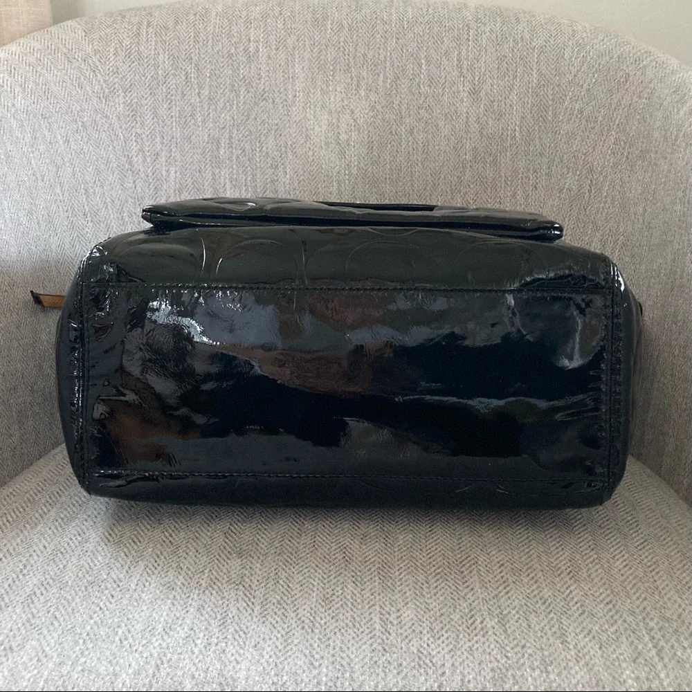 Coach Patten Vechetta Leather Shoulder Bag